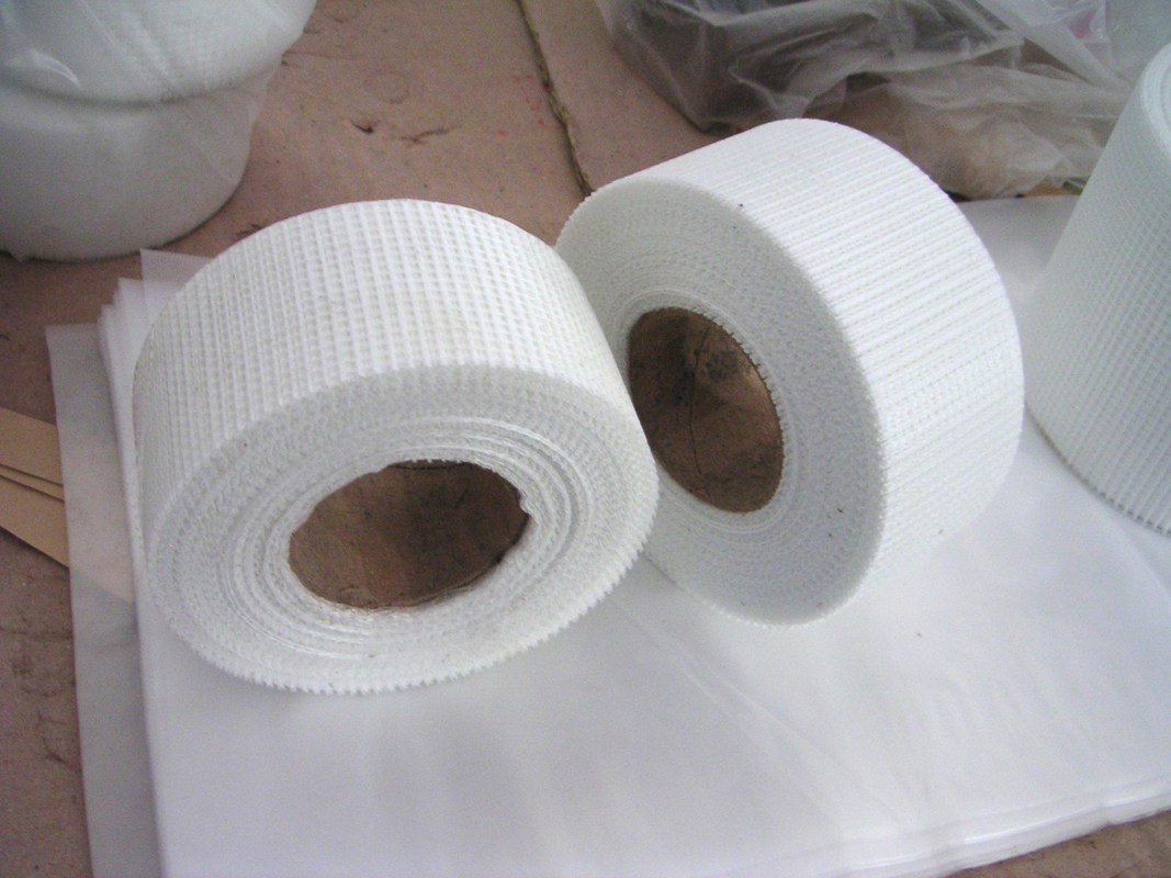 High Temp Plain 2.5mm Grid 1.50mm Woven Fiberglass Tape